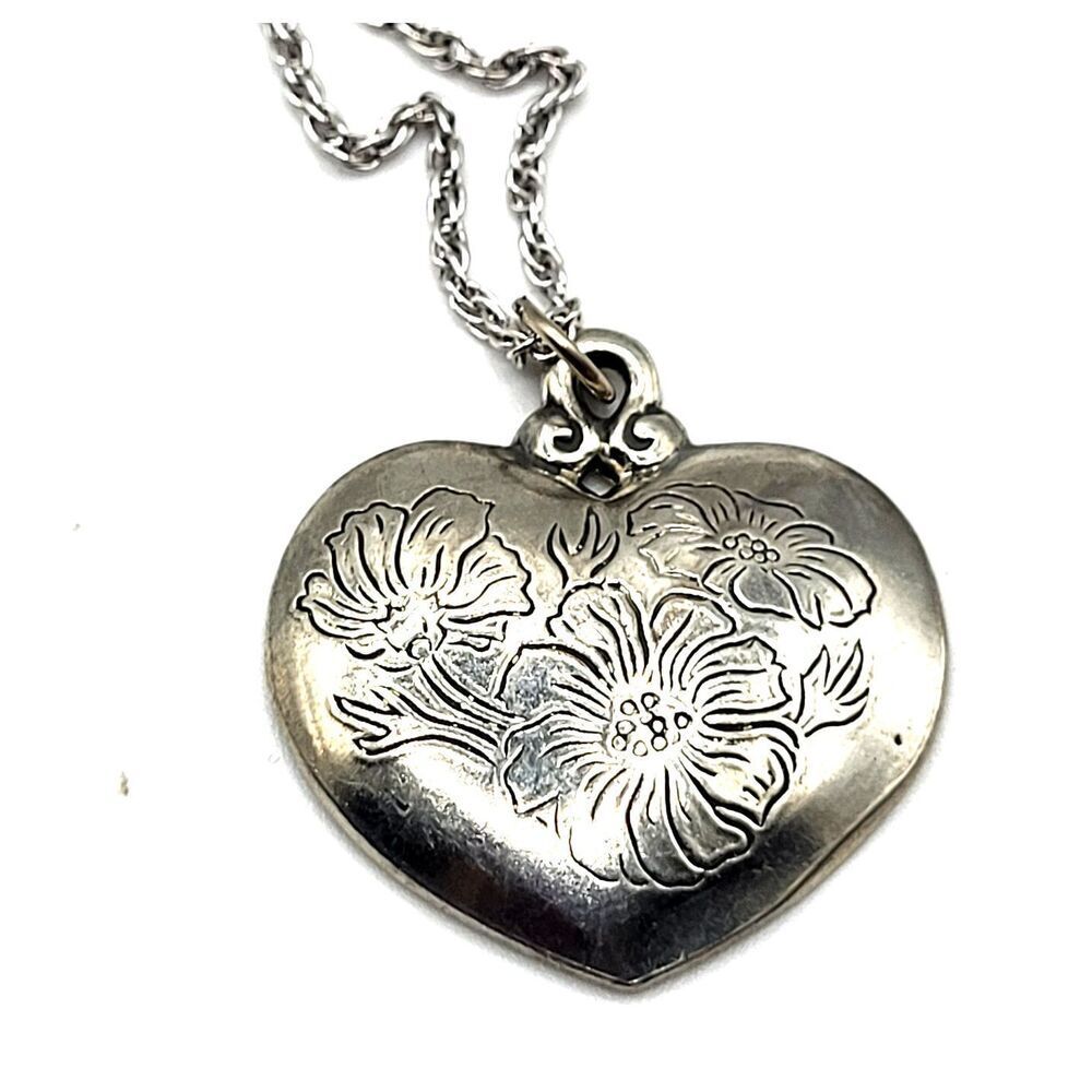 Cosmos Kirk Stieff Pewter 901-10 Heart Shaped Peandant Necklace Dainty 19in